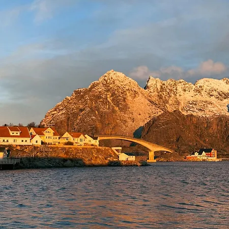 Finnholmen Brygge Otel Henningsvær
