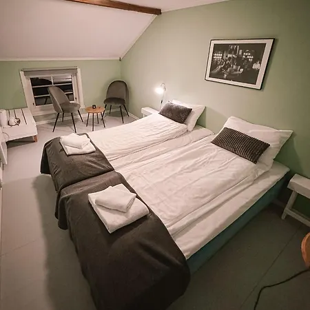 Finnholmen Brygge 헤닝스베르