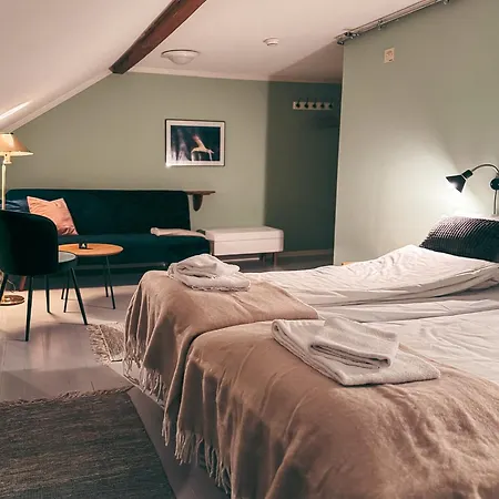 Finnholmen Brygge 헤닝스베르