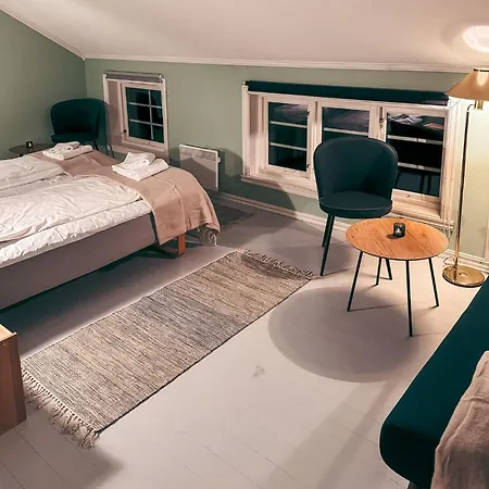 Hotel Finnholmen Brygge 2*