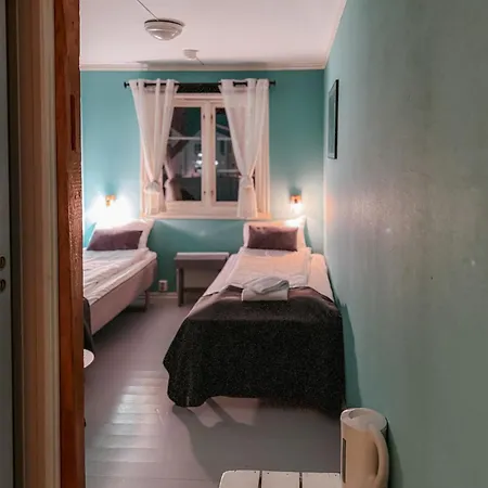 Finnholmen Brygge 2* Henningsvaer