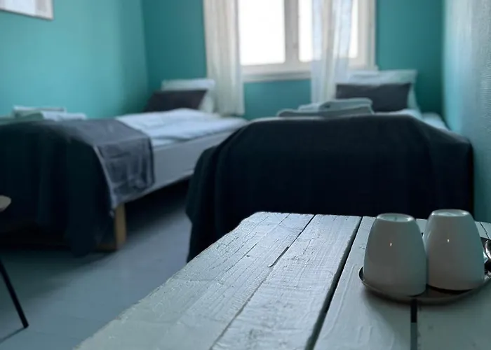 Отель Finnholmen Brygge 2*