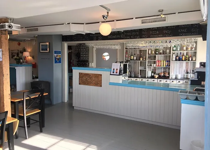 Отель Finnholmen Brygge 2*