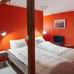 Finnholmen Brygge Hotel Henningsvaer